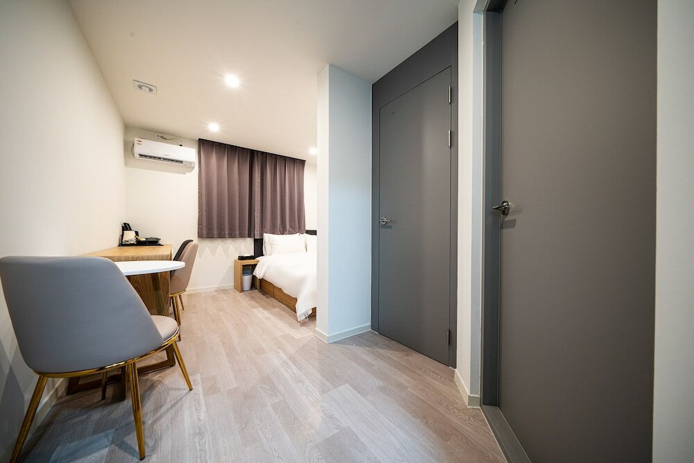 Фото Sloths hotel Seomyeon