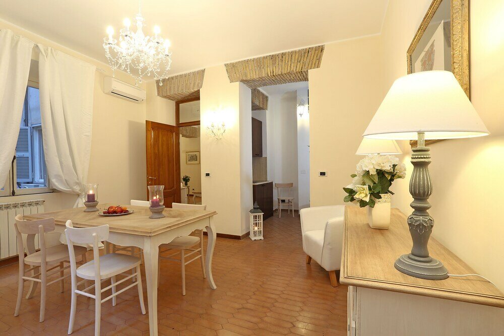 Фото Daplace - Claudia Apartment