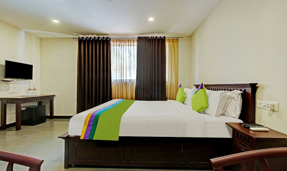 Фото отеля 2