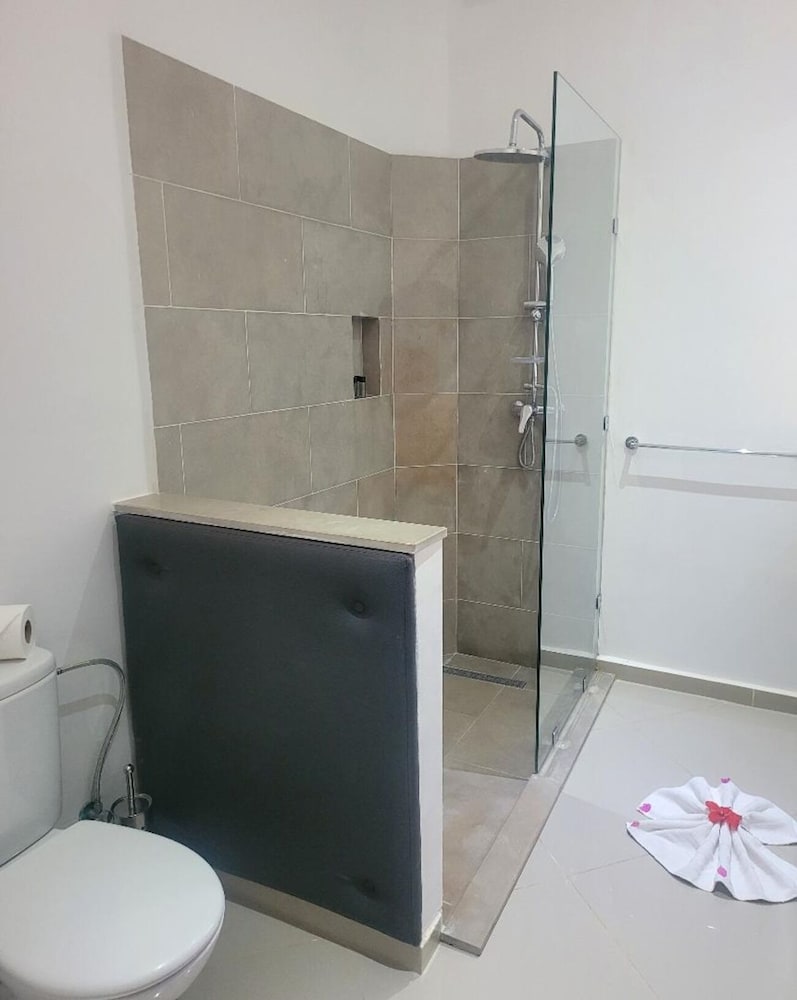 Фото Eden Lodges & SPA