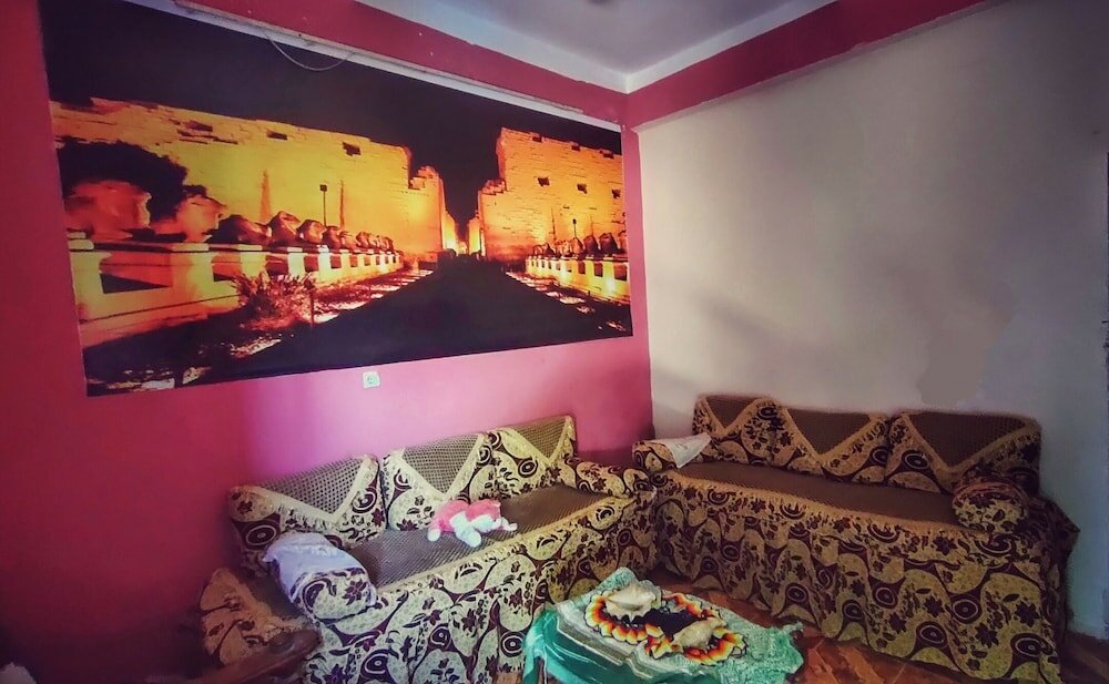 Фото Little Pharaoh