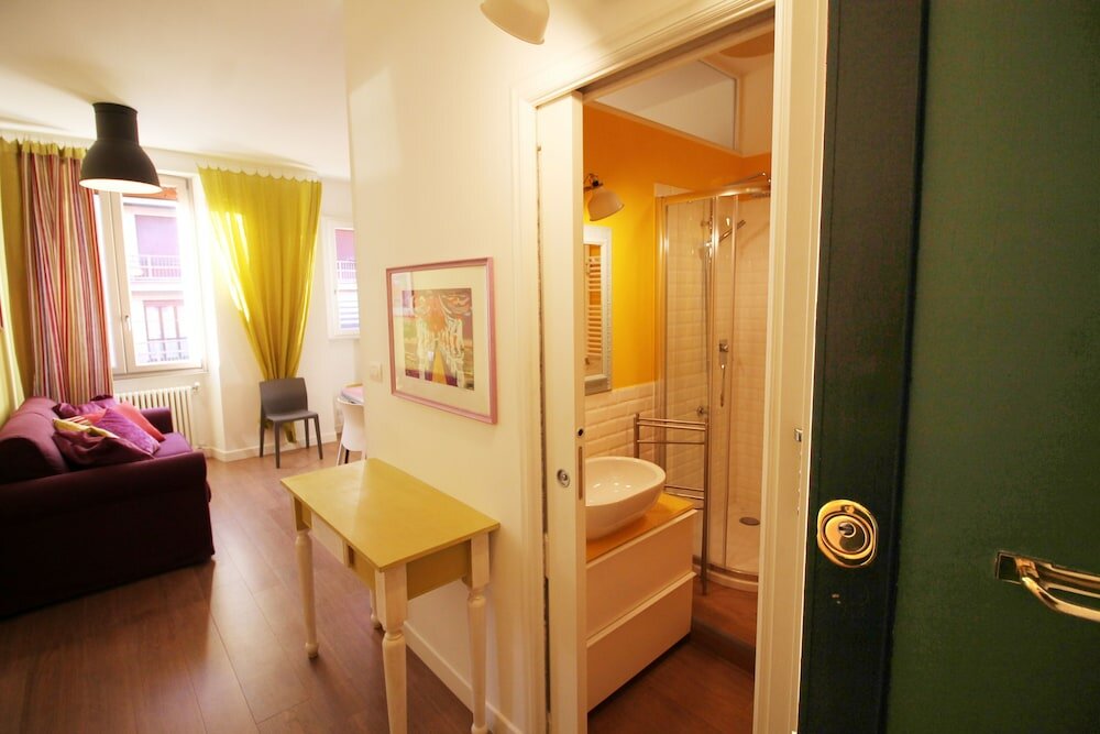 Фото Wonder Colorful Vatican