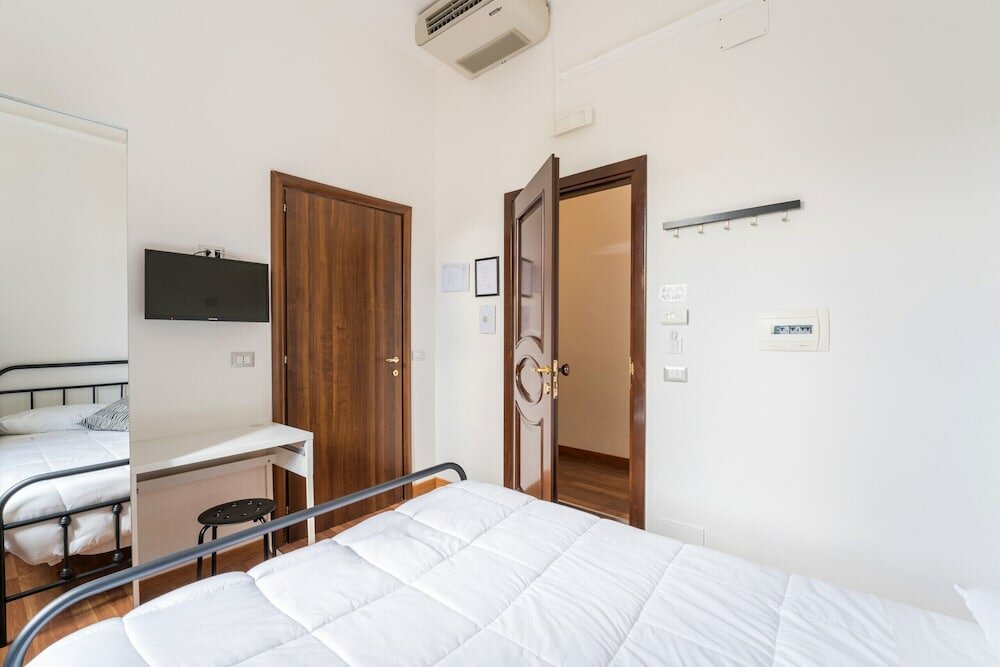 Фото Rooms Piramide