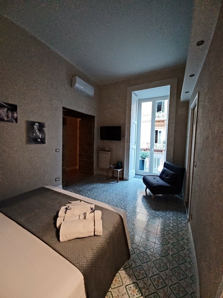 Фото Domus Duomo Bb Napoli