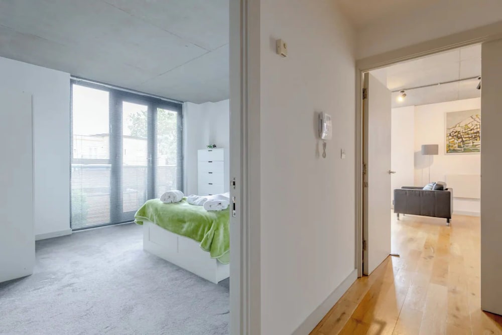 Фото Beautiful & Bright 2bd Flat - Dalston!