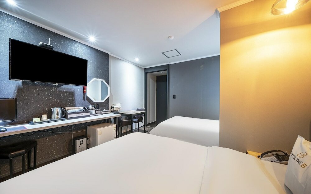 Фото Yeosu Hotel The B