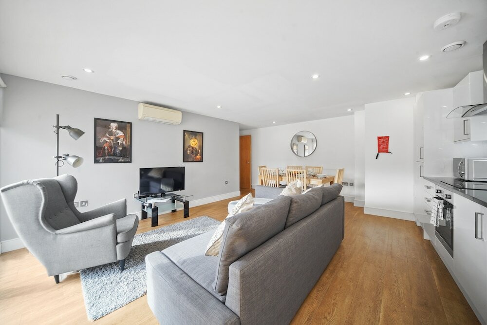 Фото Modern Apartments in Bayswater Central London WiFi & Aircon - by City Stay London