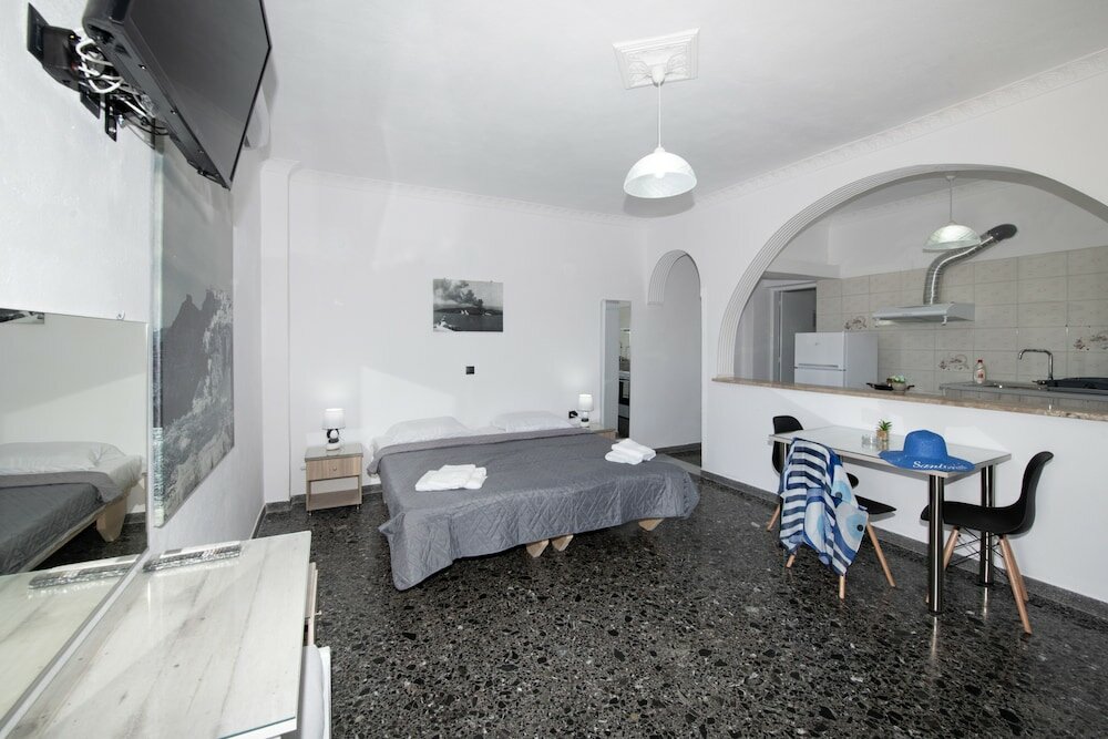 Фото Thira Santo Apartments