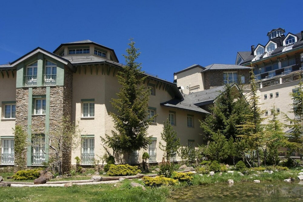 Фото Aparthotel Trevenque