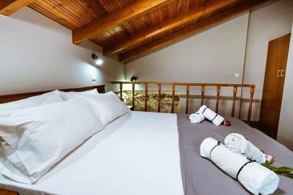 Фото Ellafos Traditional Living