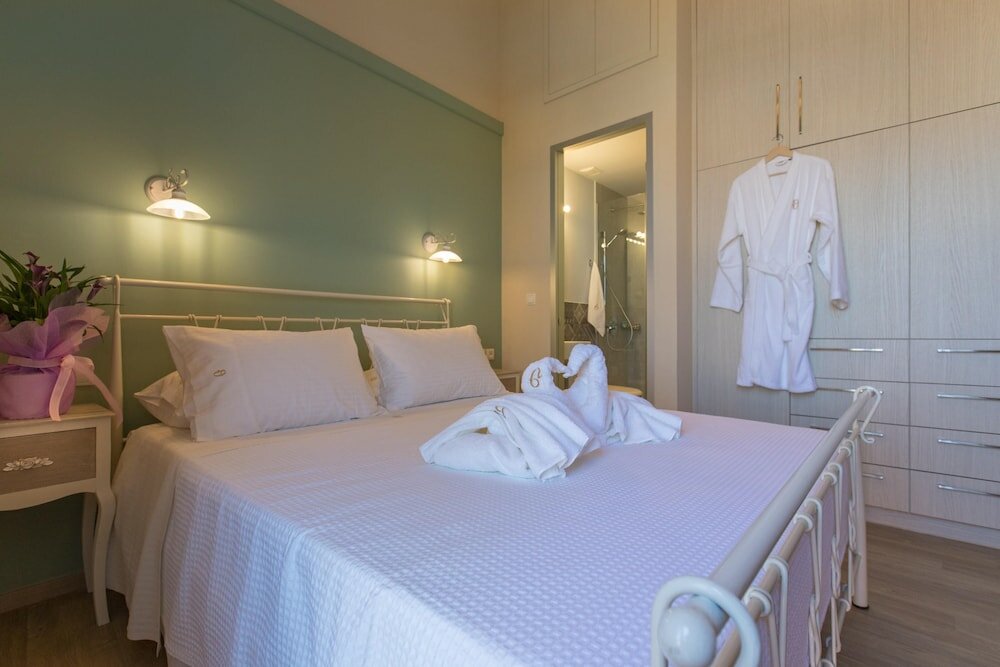 Фото Villa Theta with private pool