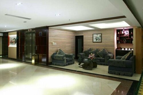 Гостиница Economic Trade Hotel в Куньмине