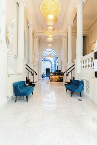 Гостиница Golden Tree Hotel в Брюгге