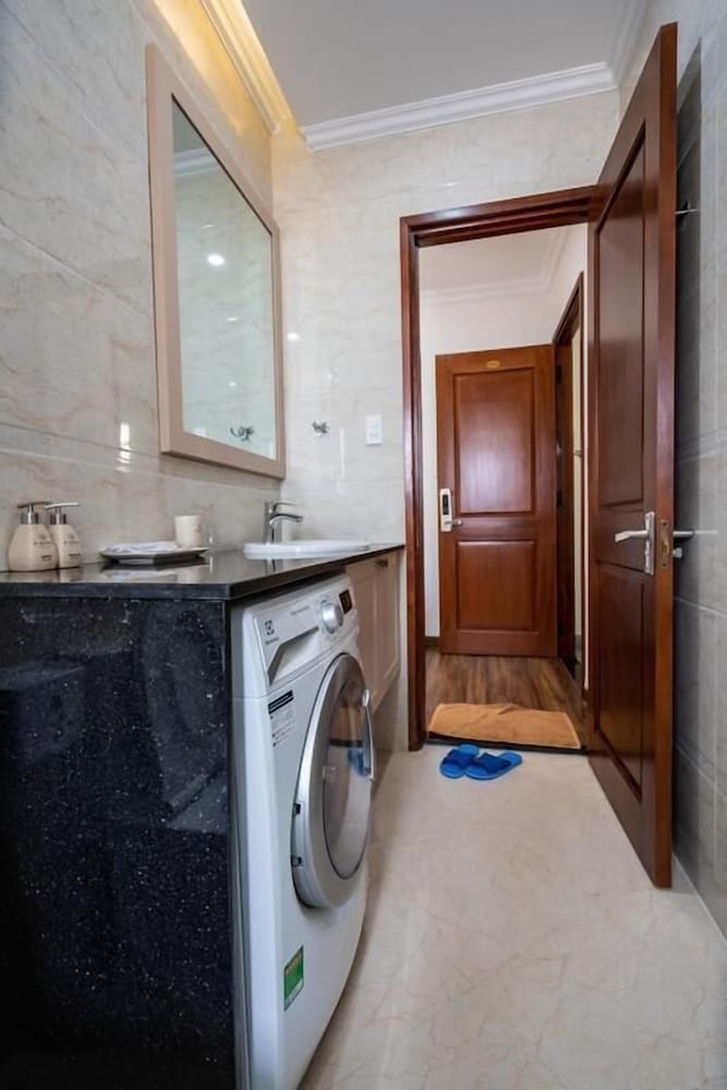 Фото N'Queen Villa