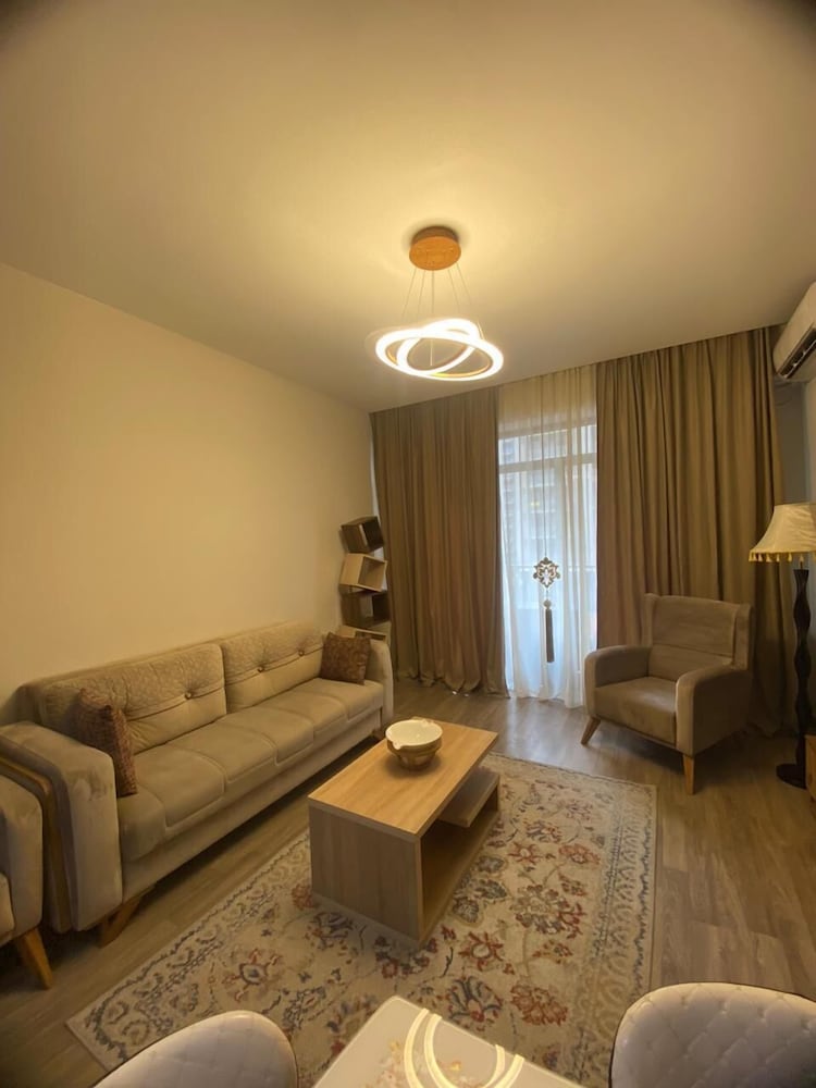 Фото Sol's M2 White Modern Apartments