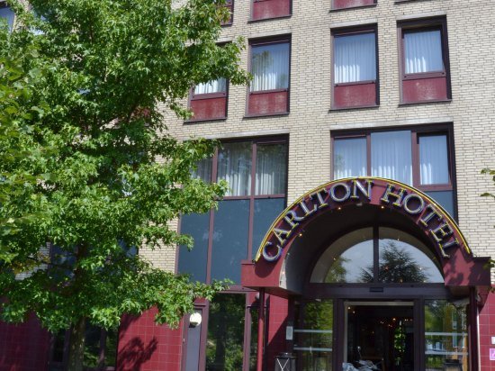 Фото Fletcher Hotel - Restaurant Carlton