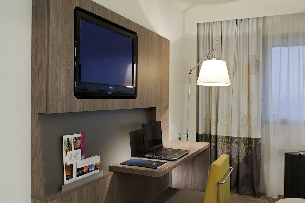 Фото Novotel Brussels City Centre