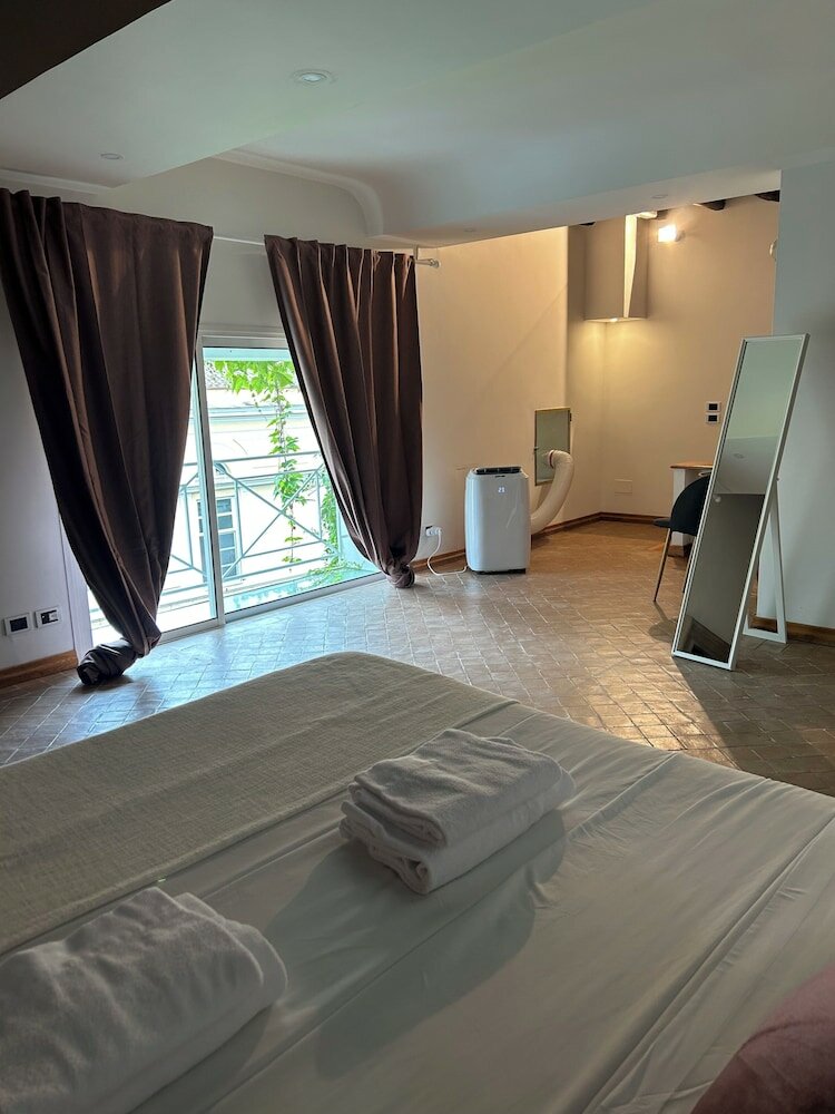 Фото VIA Margutta Spagna Luxury Apartment