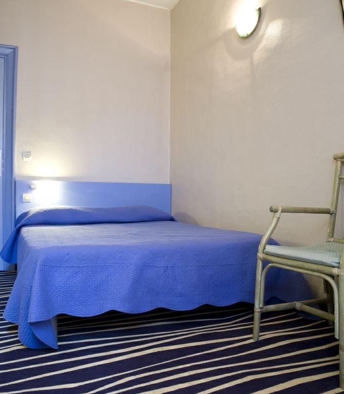 Фото Hôtel 64 Nice