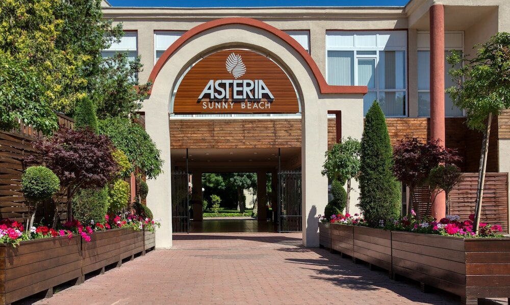 Фото отеля 2