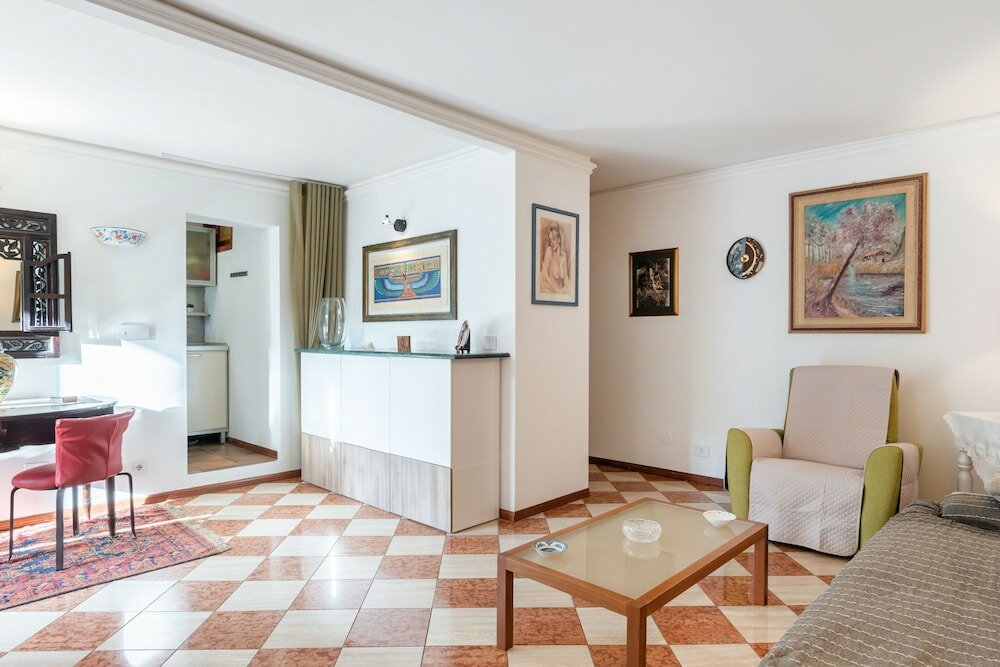 Фото VIA Etnea Cozy Apartment With Balcony