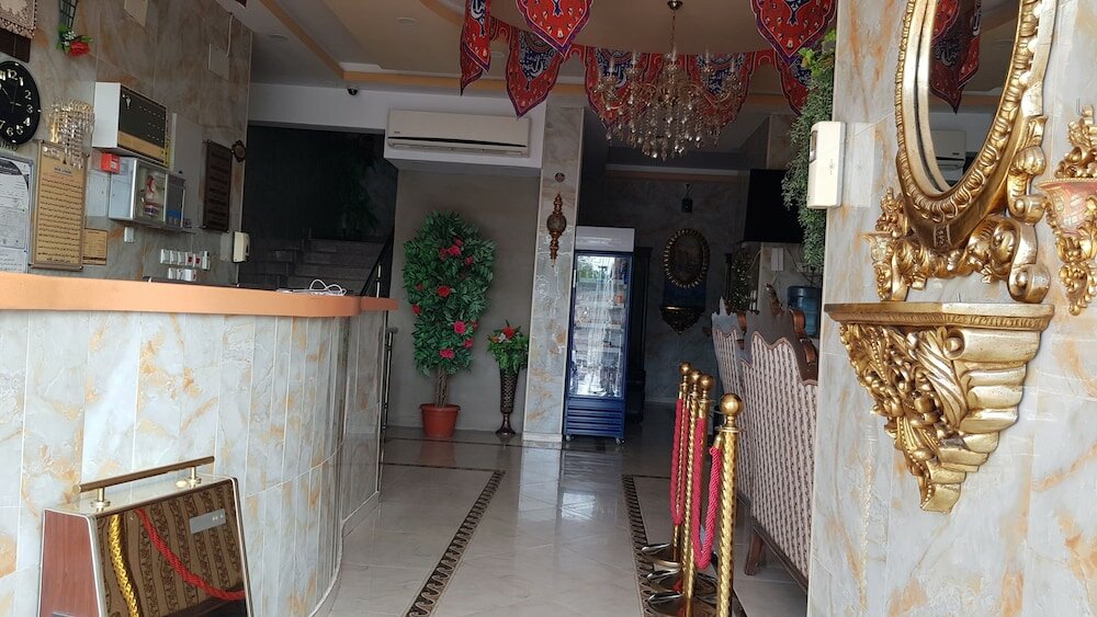 Фото Qanadil Al Raha Hotel Apartments