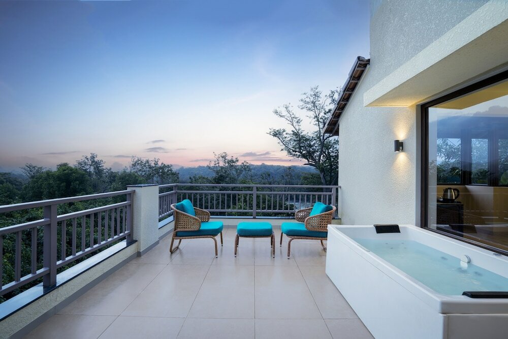 Фото Whistling Woodzs Resort