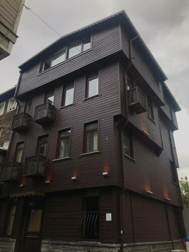 Хостел Musk Hostel в Шишли