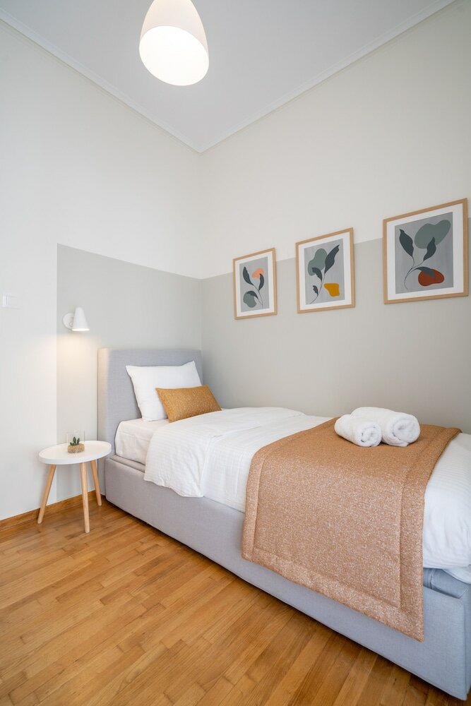 Фото Deluxe 4 Bedrooms Apartment in Athens Center