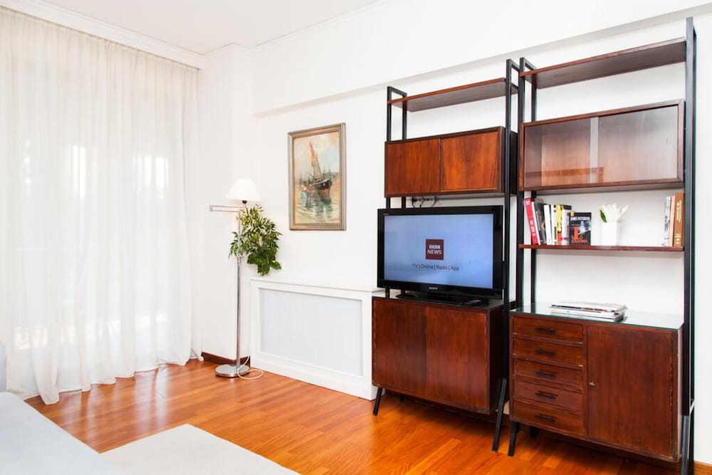 Фото Delux Apartment with Amazing Balcony
