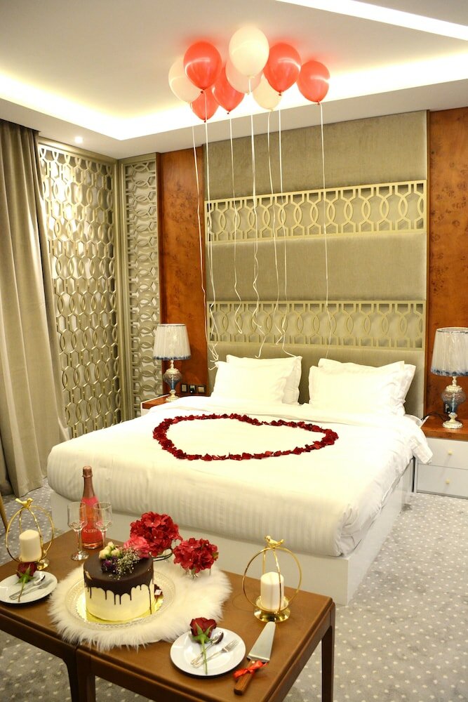 Фото Al-Ewan Hotel Apartments