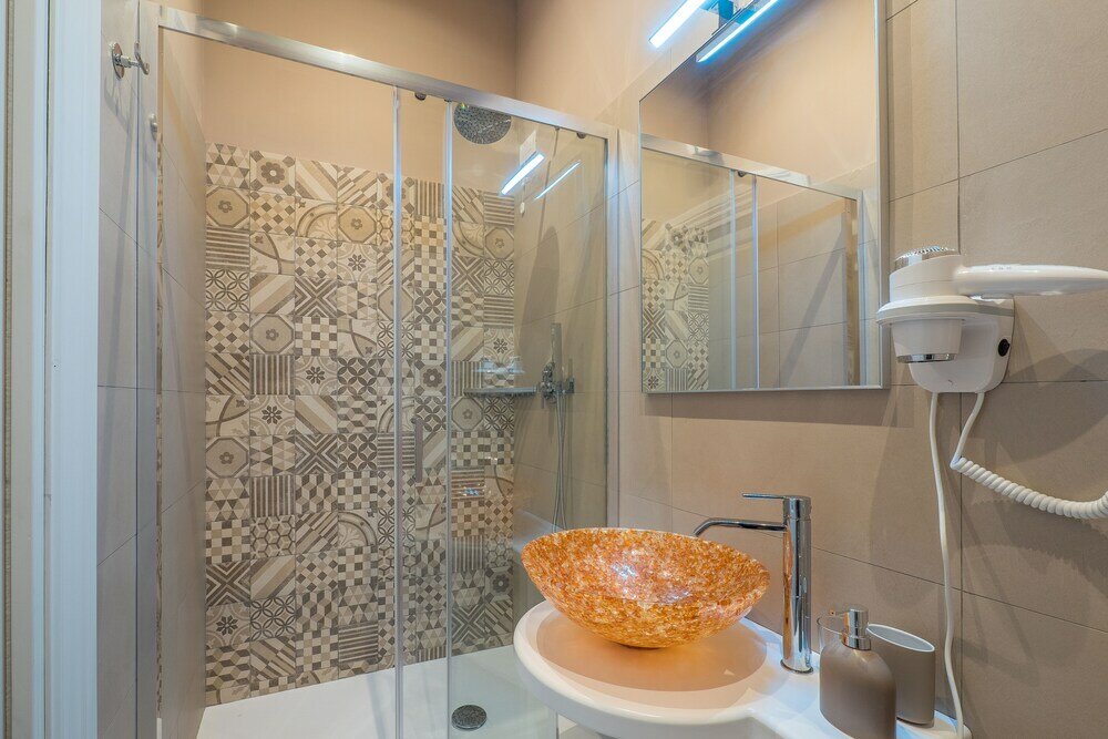 Фото Bramble Luxury Suites