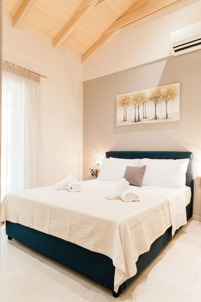 Фото Seadrop Suites