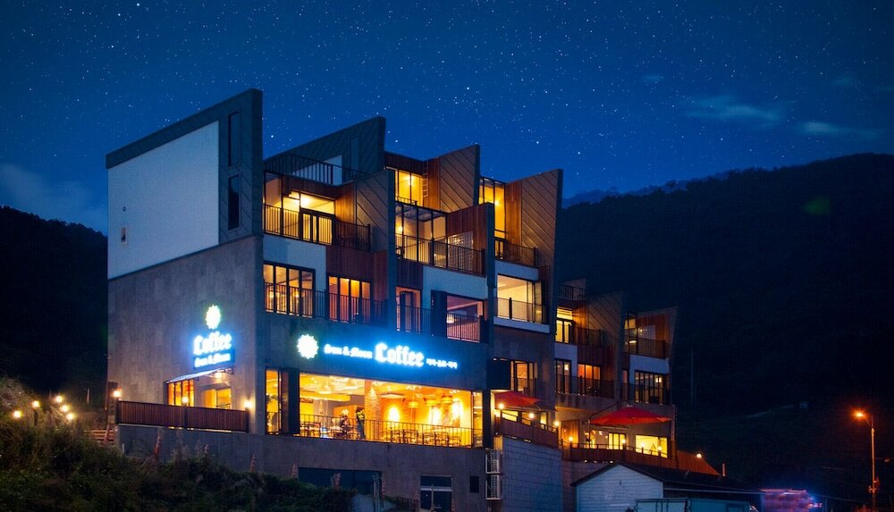 Фото Sun&Moon Pool Villa