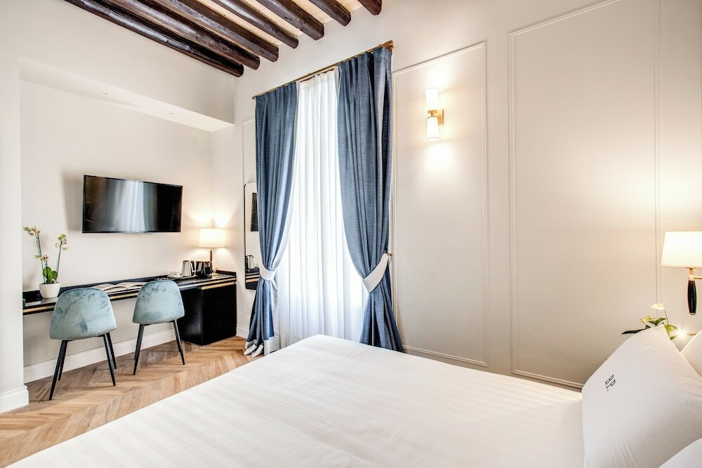 Фото Babuino Palace Suites