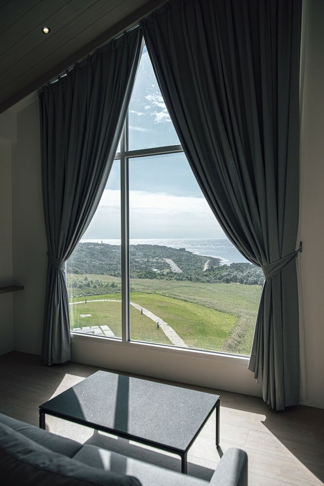 Фото Sunlight on the peninsula