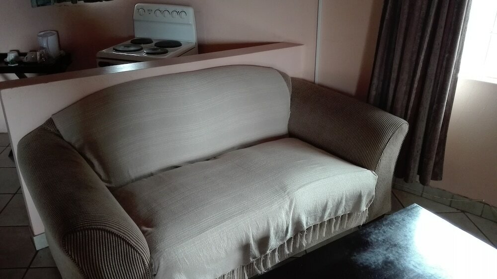 Фото Mambedi Country Lodge