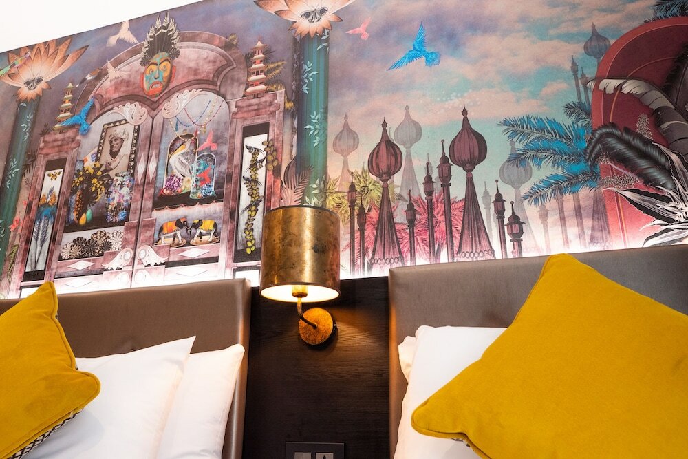 Фото Hyde Park Green