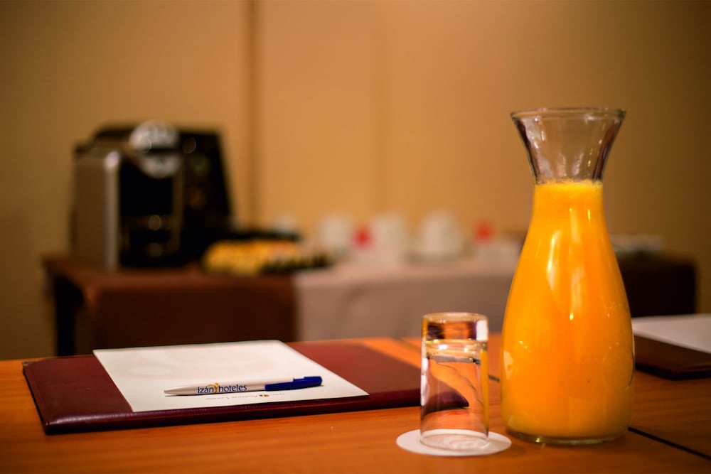 Фото Hotel Avenue Louise Brussels Trademark Collection by Wyndham