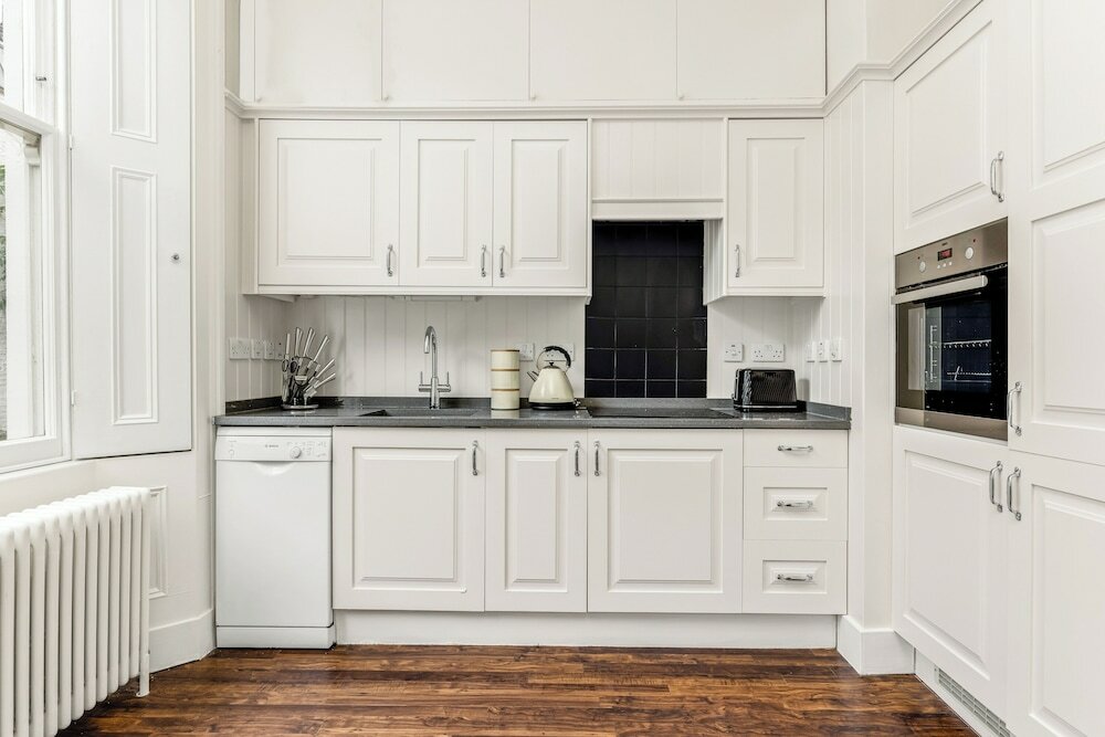 Фото The Kensington High Street Collection