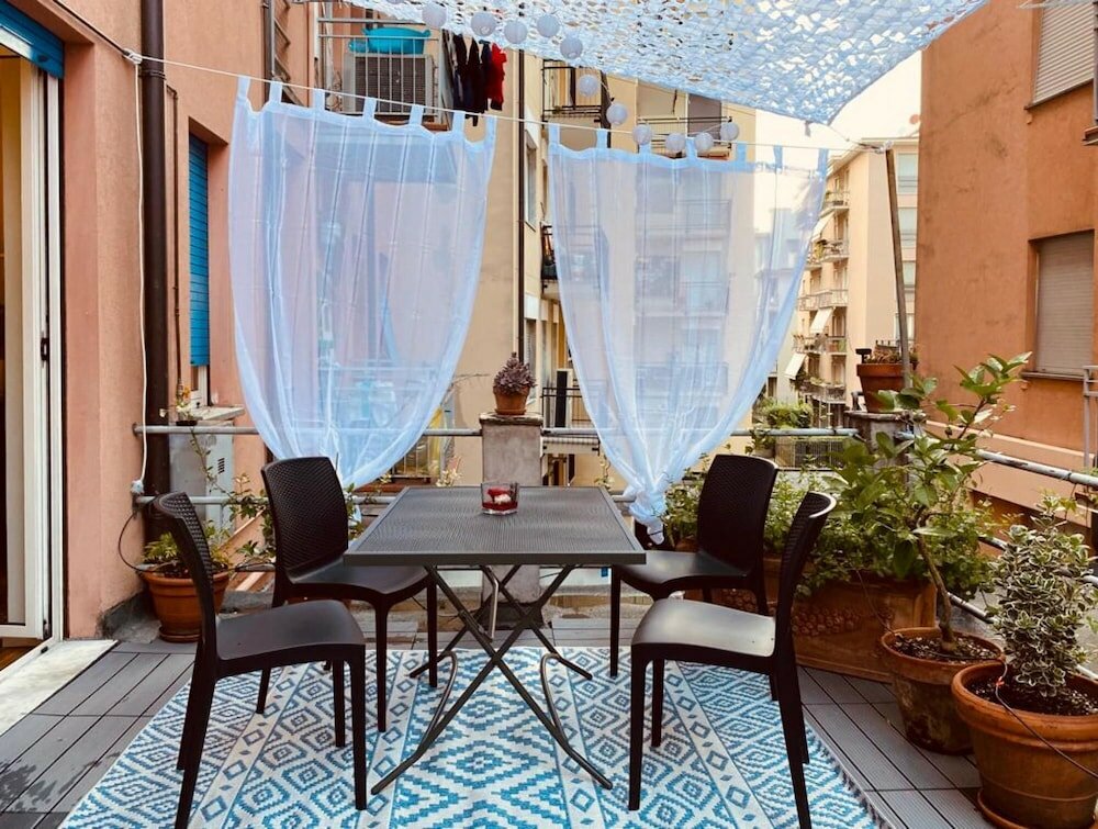 Фото Happy Travelers Apartment