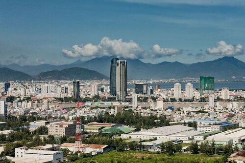 Гостиница Altara Suites Da Nang в Дананге