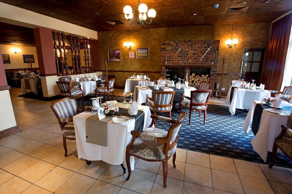 Фото Monomotapa Hotel