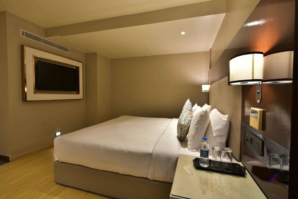 Фото Citadel Sarovar Portico Bengaluru