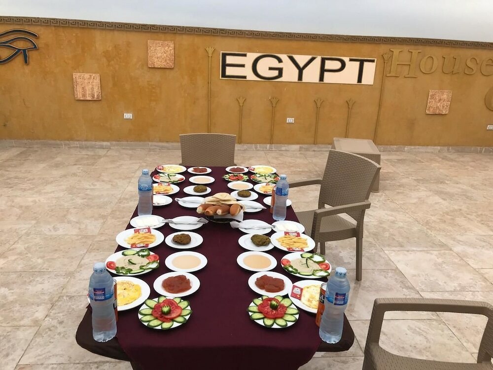 Фото Comfort Pyramids inn