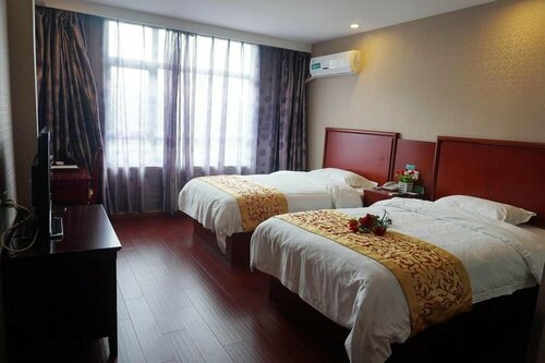Гостиница GreenTree Inn Changzhou Dinosaur City Qingyang North Road Business Hotel в Чанчжоу
