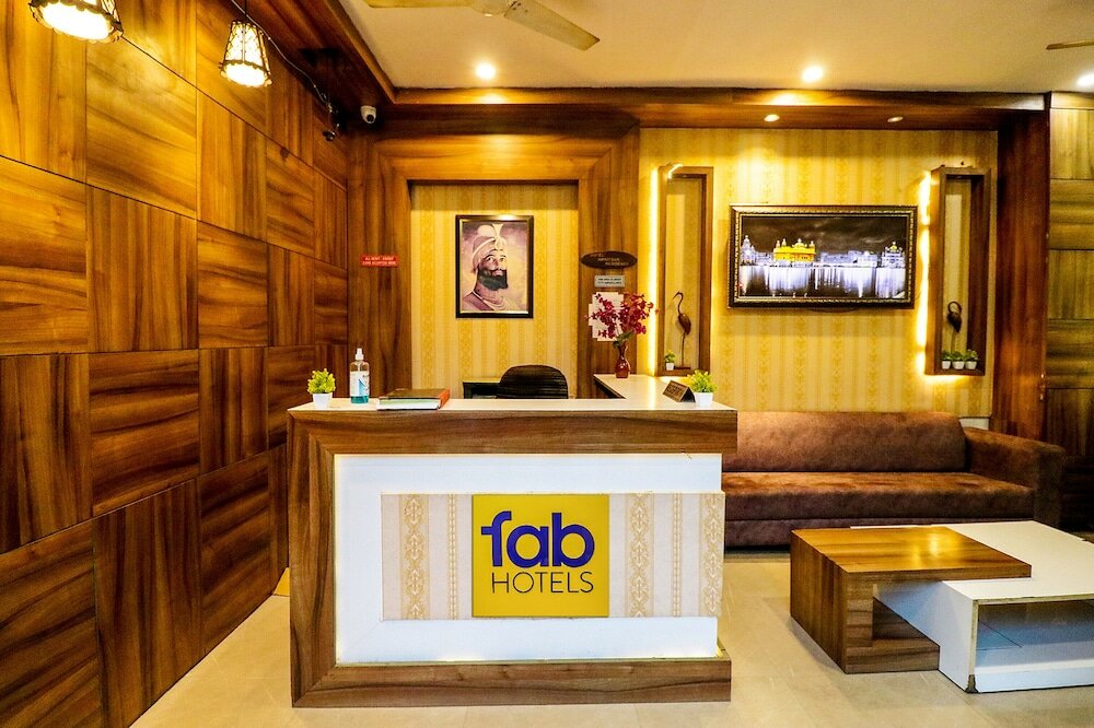 Фото Fabhotel Amritsar Residency