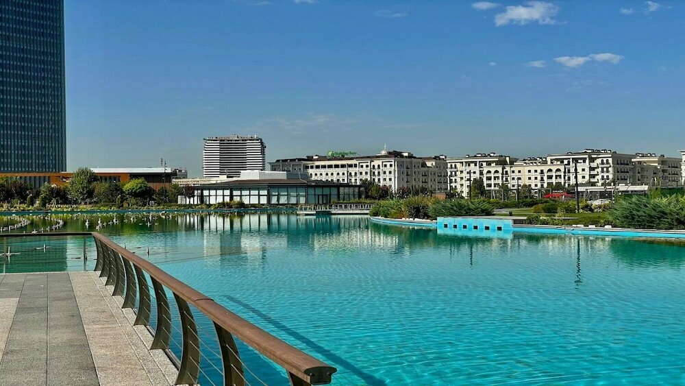 Hotel Holiday Inn Tashkent City, Tashkent, photo