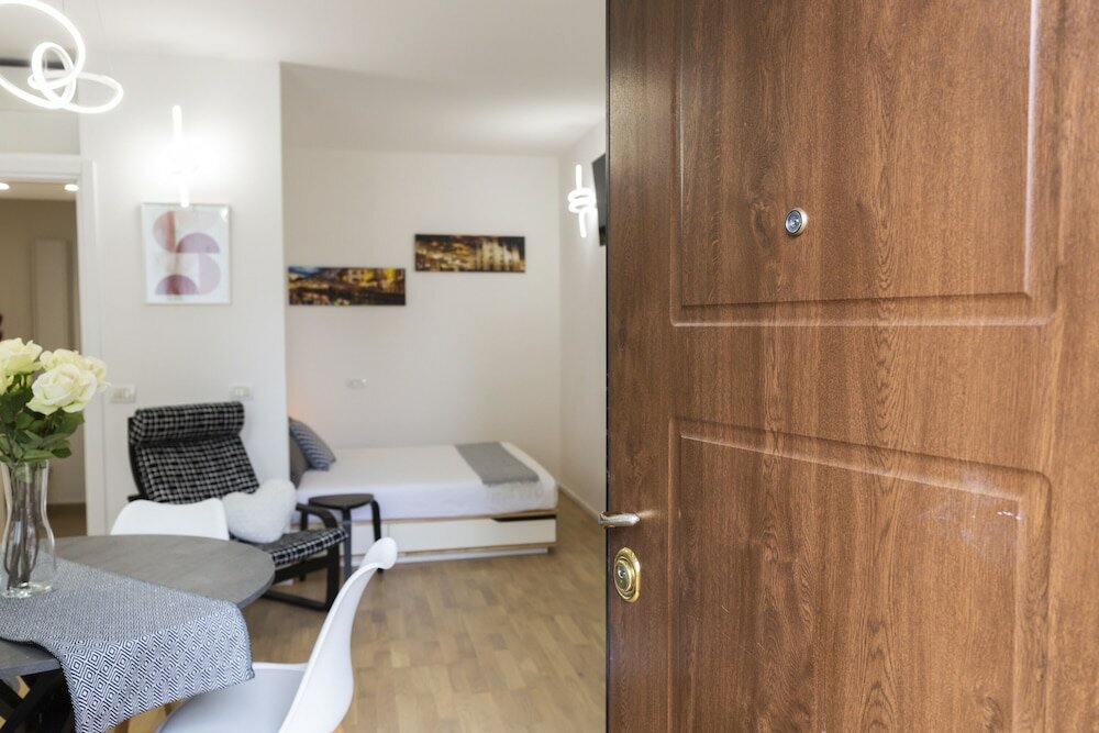 Фото NotaMi - Moro Canal Grande Navigli