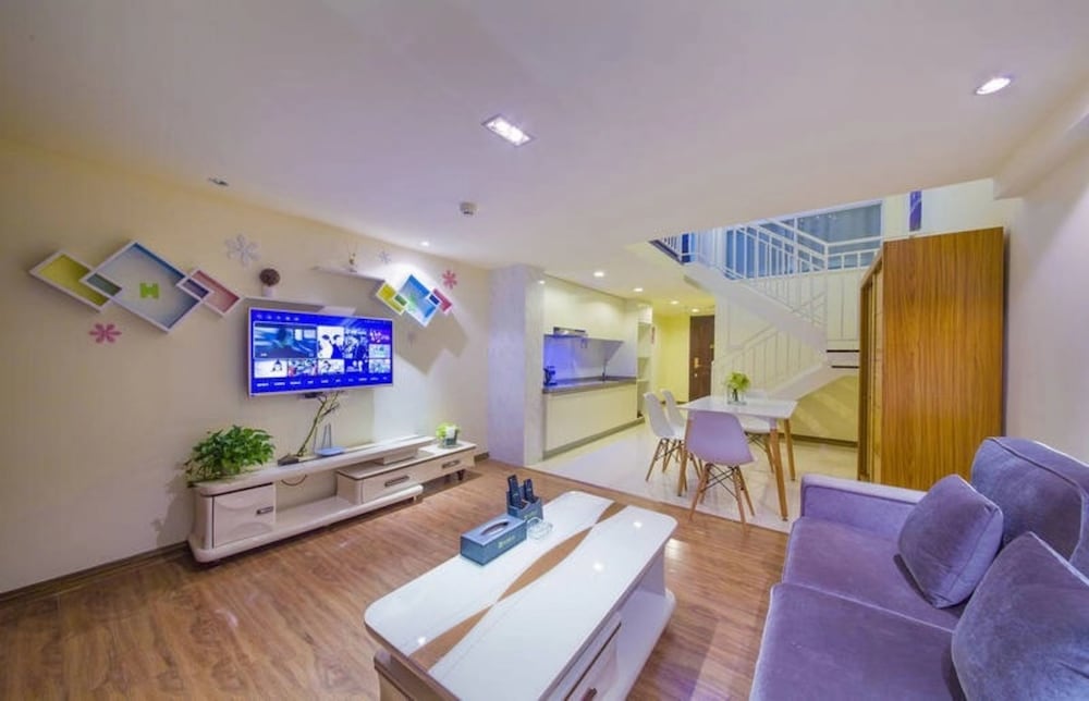 Фото BaiHe International Apartment Hotel